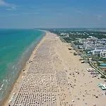Comfy In Lido Dei Pini - Beahost ביביונה