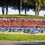 Comfy In Lido Dei Pini - Beahost דירה ביביונה