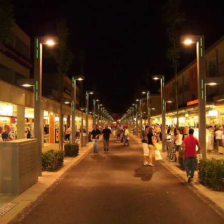 Comfy In Lido Dei Pini - Beahost * 비비오네