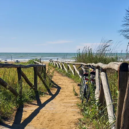Comfy In Lido Dei Pini - Beahost Bibione
